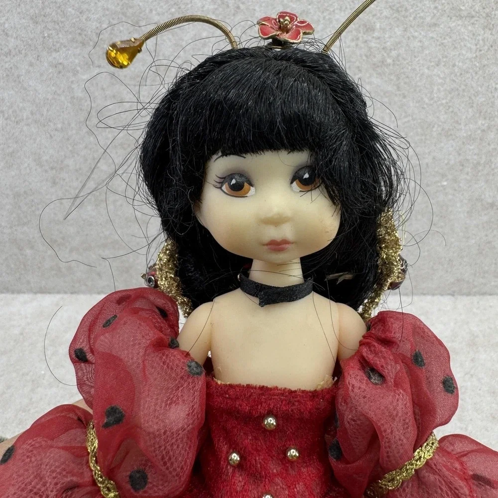Marie Osmond Red Dress Beauty Bug Ball‎ Ladybug Vinyl 11